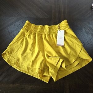 CALIA by Carrie Underwood High-Rise Step Up Short - XS - Acid Atlas New Running